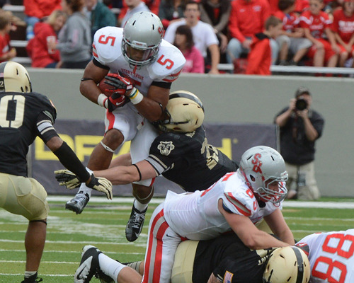 Stony Brook running back Miguel Maysonet, a Riverhead High graduate, rushed for 220 yards against Army this season.