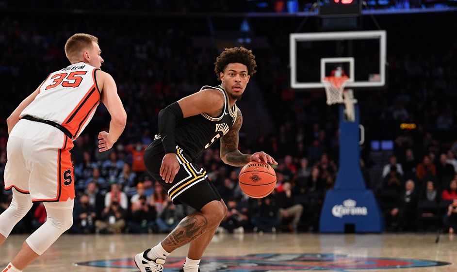 Jimmy V Classic: Villanova Controls the Boards in Defeating Longtime Rival