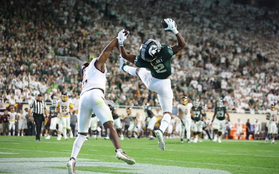 Spartans Pull Away to Win Season Opener Against Central Michigan 31-7